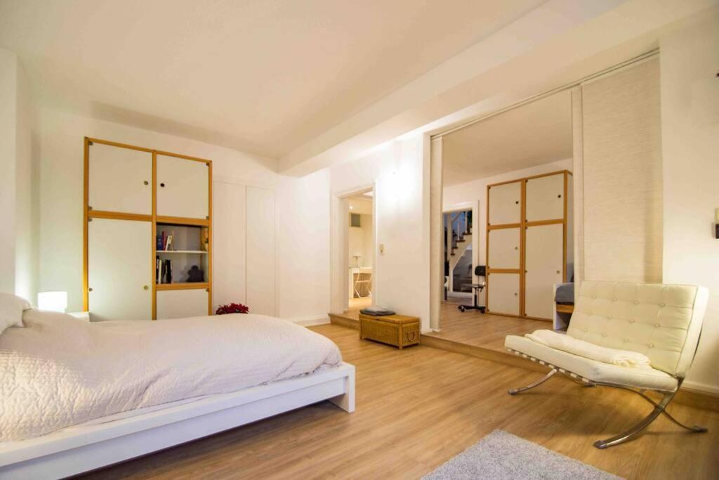 Ground Floor In Villa In Charlottenburg Garden View ベルリン エクステリア 写真