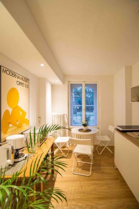 Ground Floor In Villa In Charlottenburg Garden View ベルリン エクステリア 写真