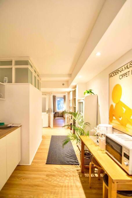 Ground Floor In Villa In Charlottenburg Garden View ベルリン エクステリア 写真