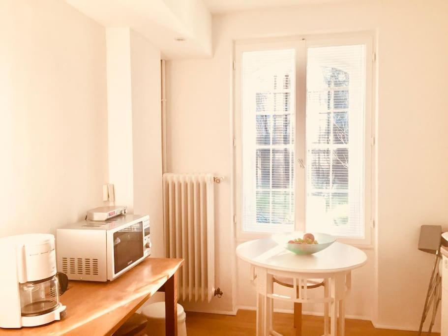 Ground Floor In Villa In Charlottenburg Garden View ベルリン エクステリア 写真